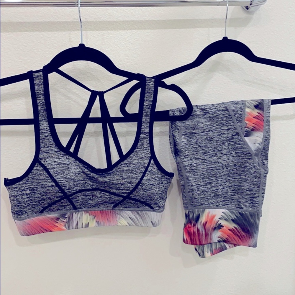 Sports Bra/Sports Legging Capri Set